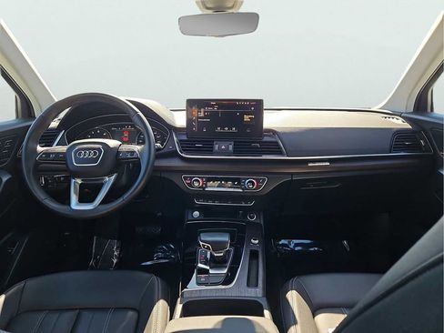 Used 2023 Audi Q5 2.0T Premium w/ Convenience Package AWD/4WD image 29