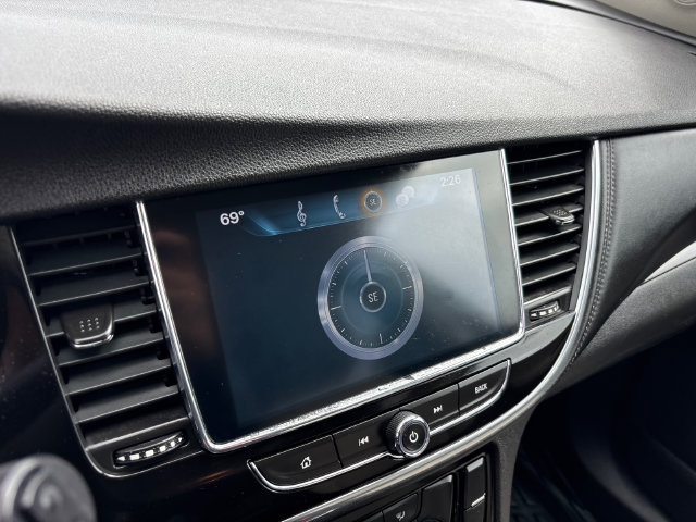 Used 2020 Buick Encore Preferred w/ Safety Package FWD image 21