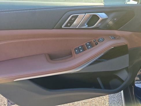 New 2026 BMW X5 xDrive40i w/ Premium Package AWD/4WD image 11