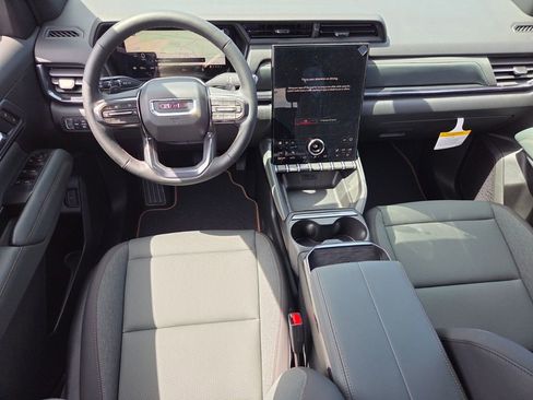 New 2026 GMC Terrain AT4 AWD/4WD image 6