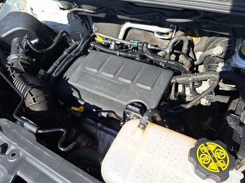 Used 2021 Buick Encore Preferred w/ Safety Package II FWD image 27