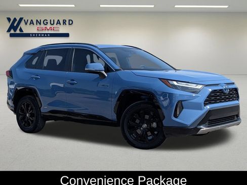 Used 2022 Toyota RAV4 SE w/ Convenience Package AWD/4WD image 1
