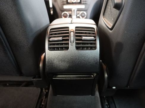 Used 2012 Mercedes-Benz C 300 4MATIC Sedan image 28