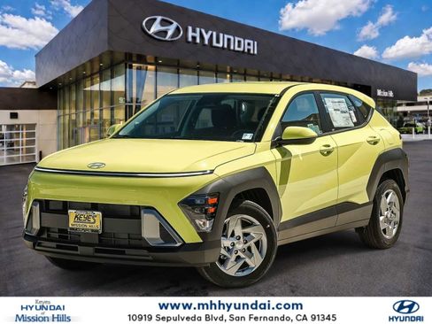 New 2026 Hyundai Kona SE FWD image 1