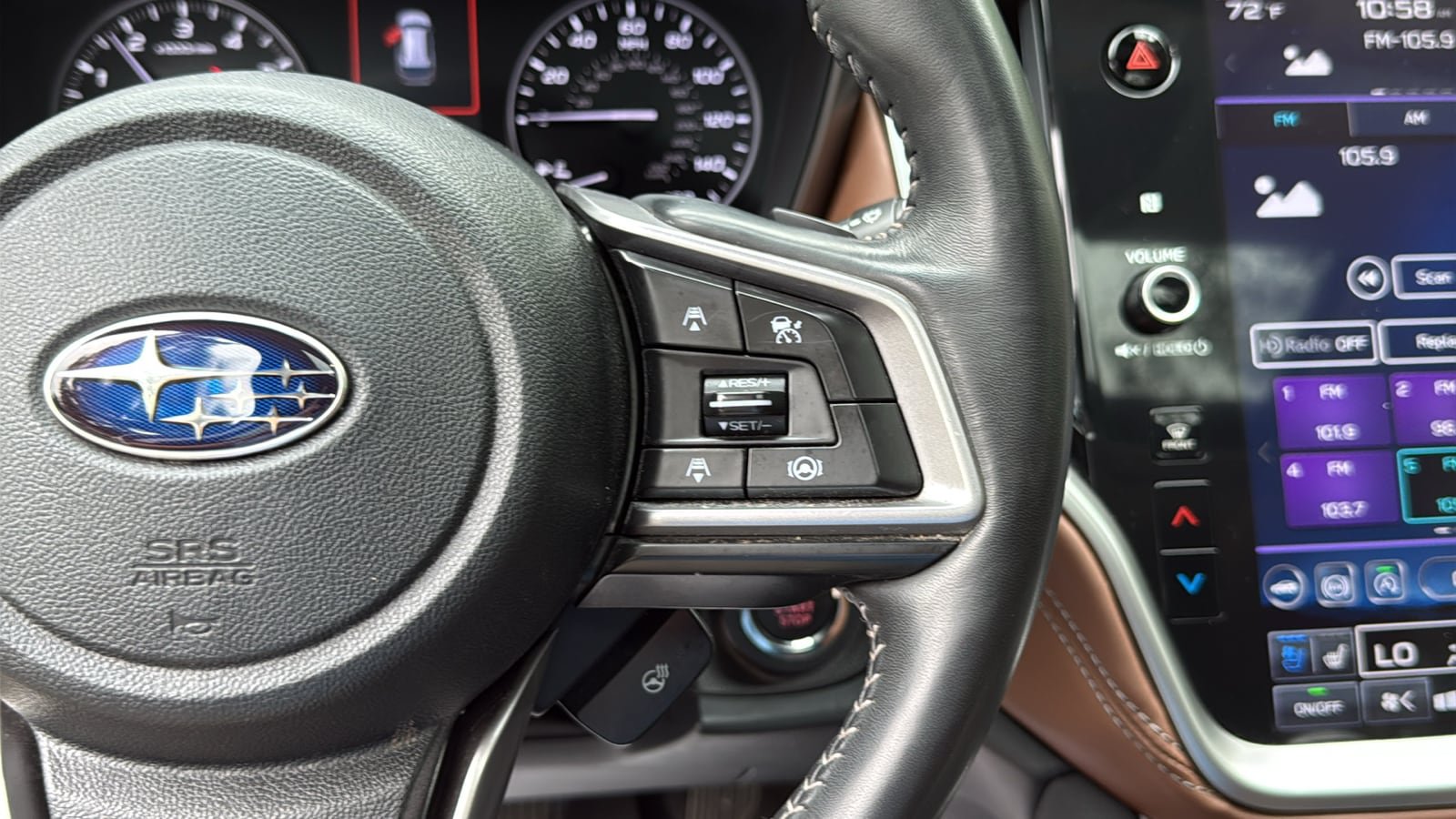 Used 2022 Subaru Outback Touring AWD/4WD image 15