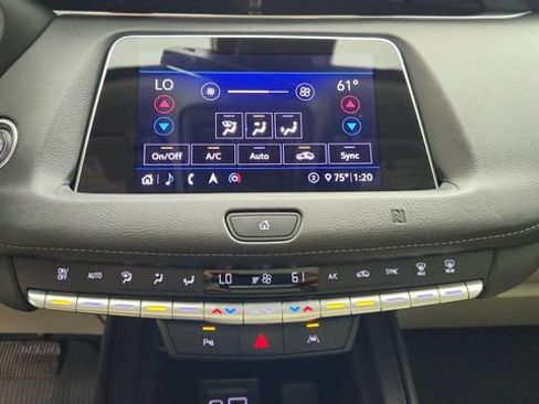 Used 2020 Cadillac XT4 Premium Luxury w/ Driver Awareness Package FWD image 17