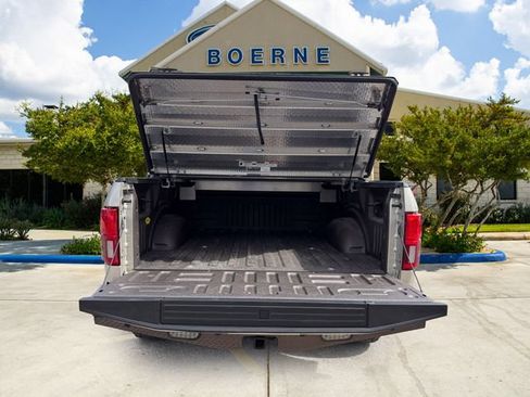 Used 2018 Ford F150 Lariat w/ Equipment Group 501A Mid AWD/4WD image 5