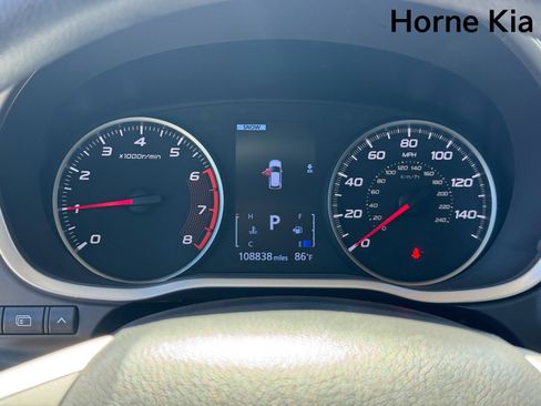 Used 2019 Mitsubishi Eclipse Cross AWD image 17