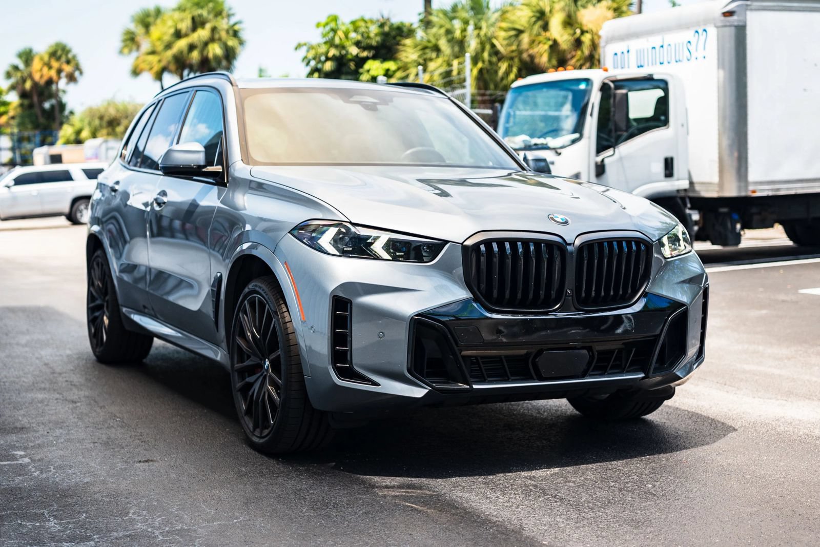 Used 2026 BMW X5 sDrive40i w/ M Sport Package RWD image 12