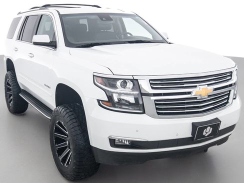 Used 2018 Chevrolet Tahoe Premier AWD/4WD image 1