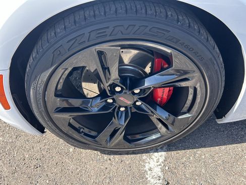 Used 2020 Chevrolet Camaro SS image 8