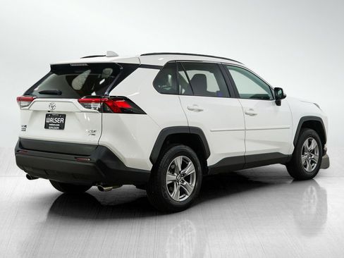 Used 2023 Toyota RAV4 XLE w/ Convenience Package image 5