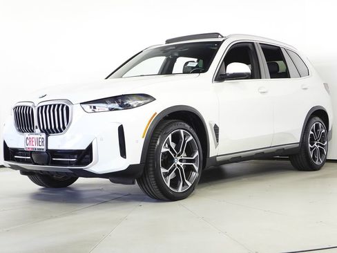 Certified 2024 BMW X5 xDrive40i w/ Parking Assistance Package AWD/4WD image 2