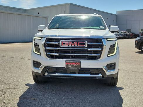 New 2026 GMC Yukon XL Elevation AWD/4WD image 3