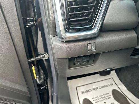 New 2026 GMC Canyon Elevation w/ Convenience Package image 13