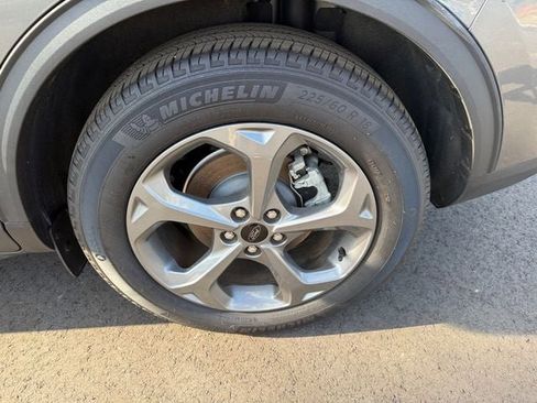 Used 2025 Ford Escape ST-Line image 7