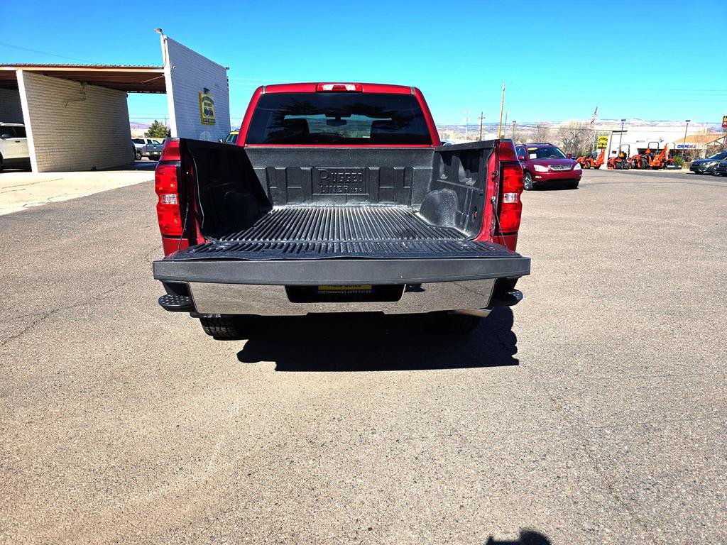 Used 2018 Chevrolet Silverado 1500 LT w/ All Star Edition AWD/4WD image 13