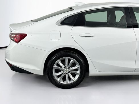 Used 2020 Chevrolet Malibu LT w/ Leather Package image 39