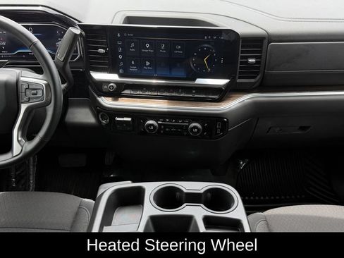 Used 2025 Chevrolet Silverado 1500 LT AWD/4WD image 15