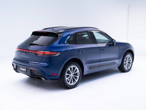 Certified 2026 Porsche Macan AWD/4WD image 9