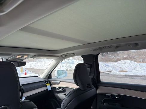 New 2026 Volvo XC90 B6 Plus w/ Protection Package Premier image 10