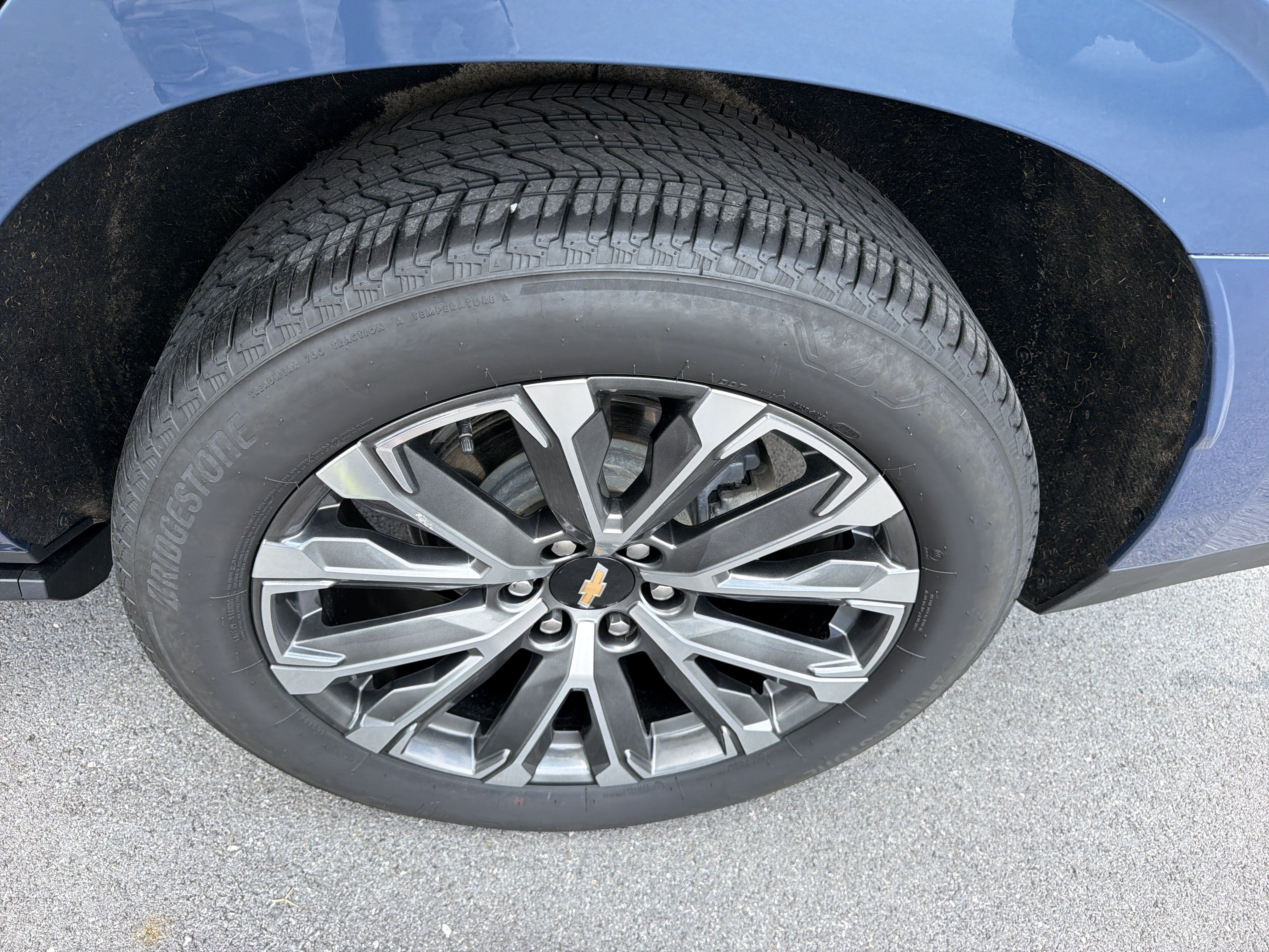 Used 2026 Chevrolet Tahoe High Country AWD/4WD image 12