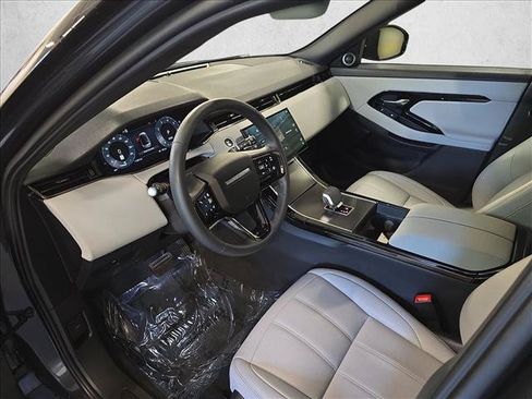 Certified 2026 Land Rover Range Rover Evoque S AWD/4WD image 18