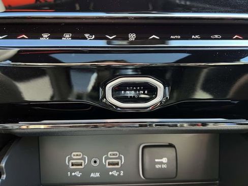 New 2026 Jeep Grand Cherokee L Limited image 22