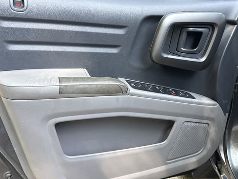 Used 2010 Honda Ridgeline RTL image 10