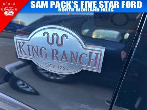 Used 2017 Ford Expedition King Ranch image 13