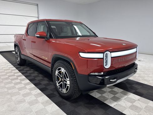 Used 2023 Rivian R1T Adventure AWD/4WD image 10