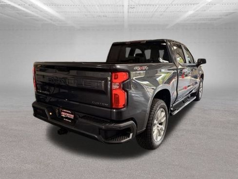 Used 2021 Chevrolet Silverado 1500 Custom AWD/4WD image 23