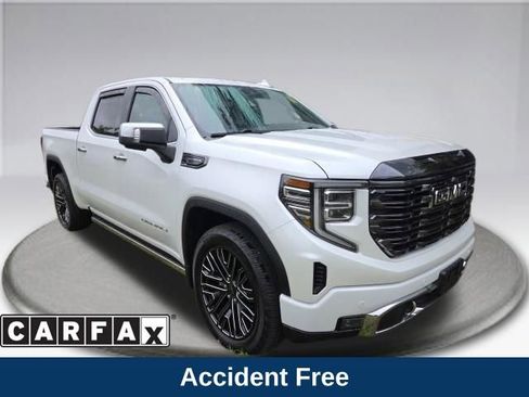 Used 2022 GMC Sierra 1500 Denali Ultimate image 2