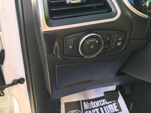 Certified 2021 Ford Edge SEL w/ Convenience Package image 7