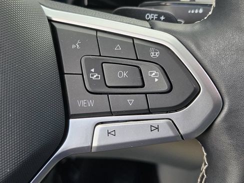 Used 2024 Volkswagen Atlas SE w/ Black Wheel Package FWD image 22
