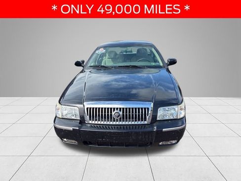 Used 2007 Mercury Grand Marquis GS RWD image 2