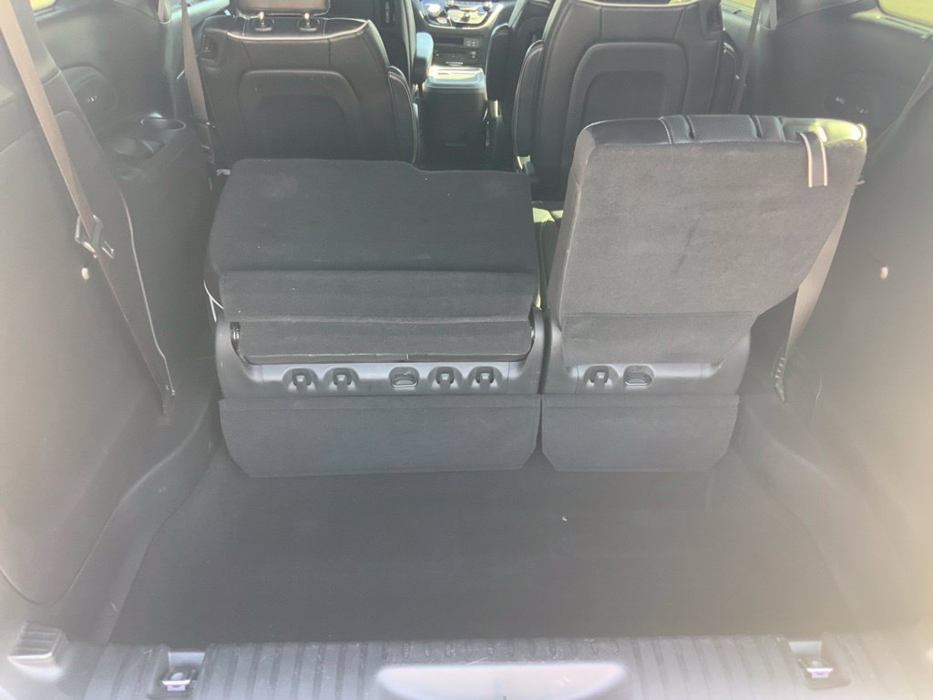Certified 2020 Chrysler Pacifica Limited FWD image 8