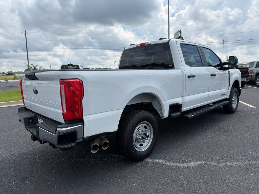 Used 2023 Ford F250 XL w/ FX4 Off-Road Package AWD/4WD image 6