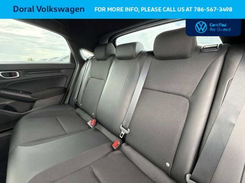 Used 2025 Honda Civic Sport image 22