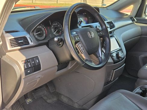 Used 2016 Honda Odyssey EX-L image 12