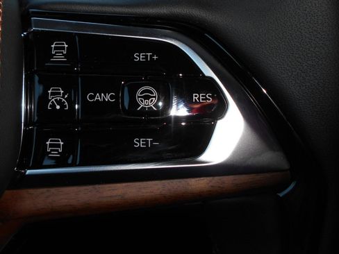 New 2025 Jeep Grand Cherokee L Summit image 29