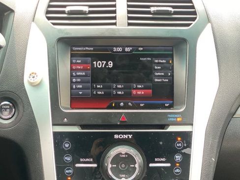 Used 2014 Ford Explorer Sport w/ Equipment Group 401A AWD/4WD image 23