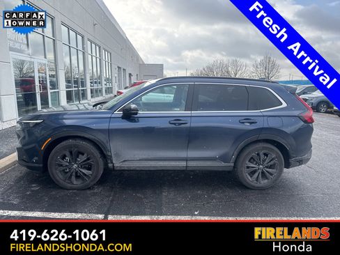 Used 2024 Honda CR-V Sport Touring image 1