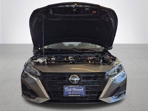 Certified 2025 Nissan Altima 2.5 SV AWD/4WD image 5