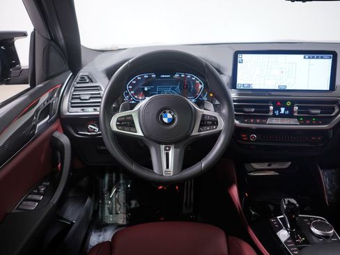Used 2024 BMW X4 M40i w/ Premium Package image 11