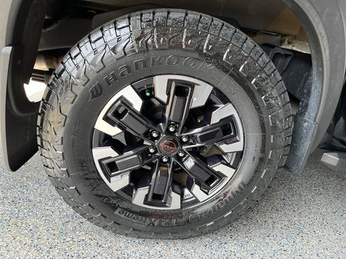 Used 2023 Nissan Frontier Pro-X w/ Technology Package RWD image 30