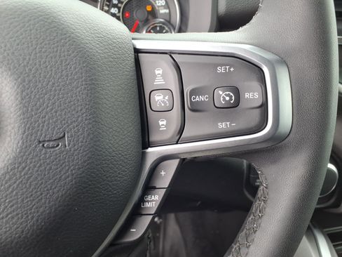 Used 2025 RAM 1500 Big Horn image 18