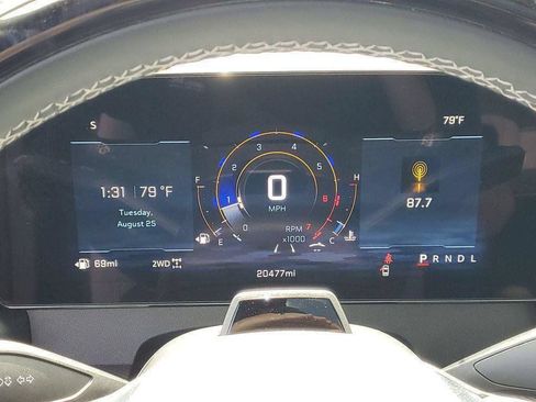 Used 2025 Chevrolet Traverse High Country w/ LPO, Floor Liner Package AWD/4WD image 13