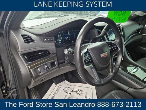 Used 2018 Cadillac Escalade ESV Platinum RWD image 10