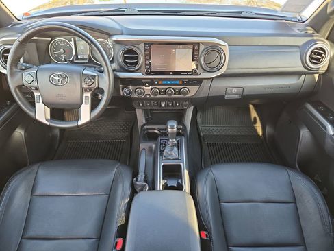 Used 2023 Toyota Tacoma Limited w/ Nightshade Package image 15